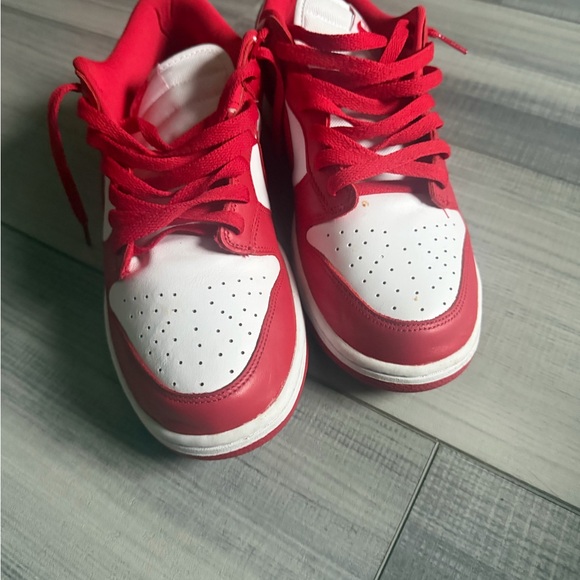 Nike Dunk Low Style Red & White Sneakers St John - Picture 8 of 8